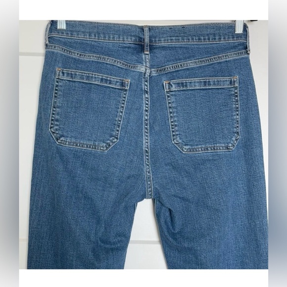 GAP 70’S Flare High Rise Jeans Women’s Size 31/12 Short - Picture 7 of 9